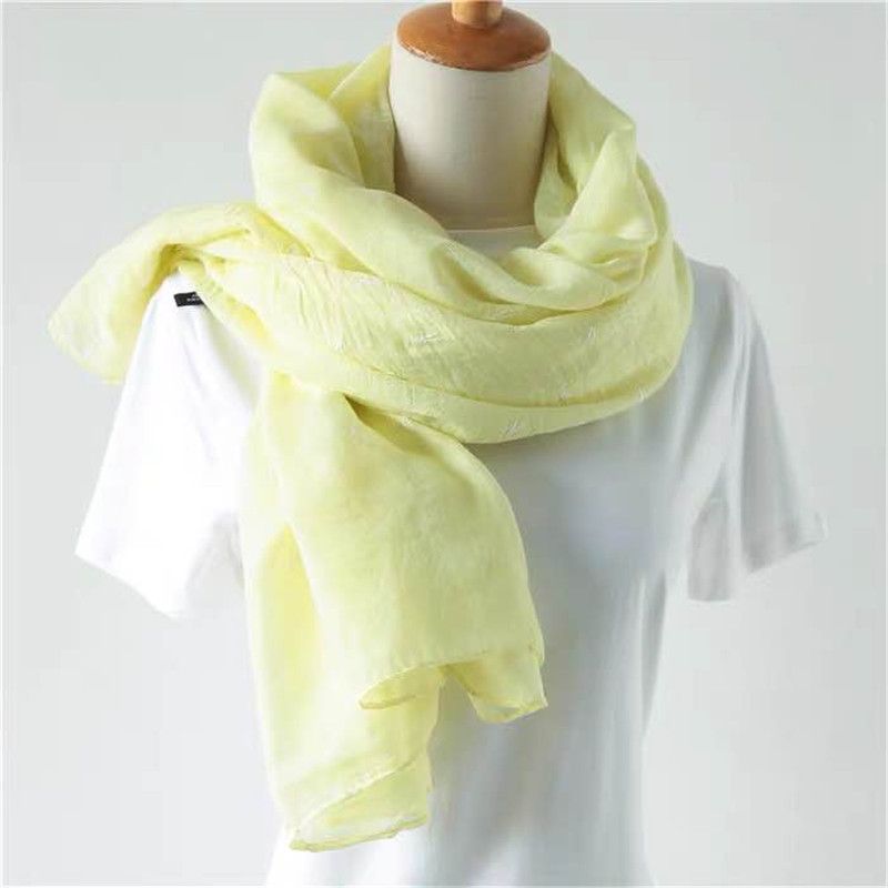 Scarf Ladies European And American Fashion Shawls Autumn And Winter Discount Promotion Season Coats All Casual Wholesale 634