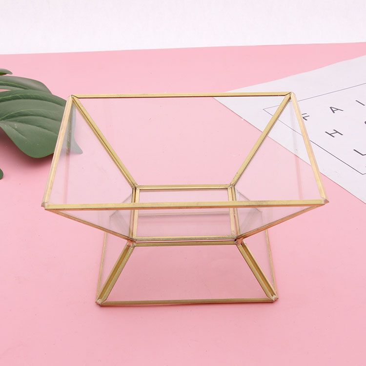 Nordic luxury high-grade metal glass geometric three-dimensional jewelry jewelry storage box glass tray thumbnail