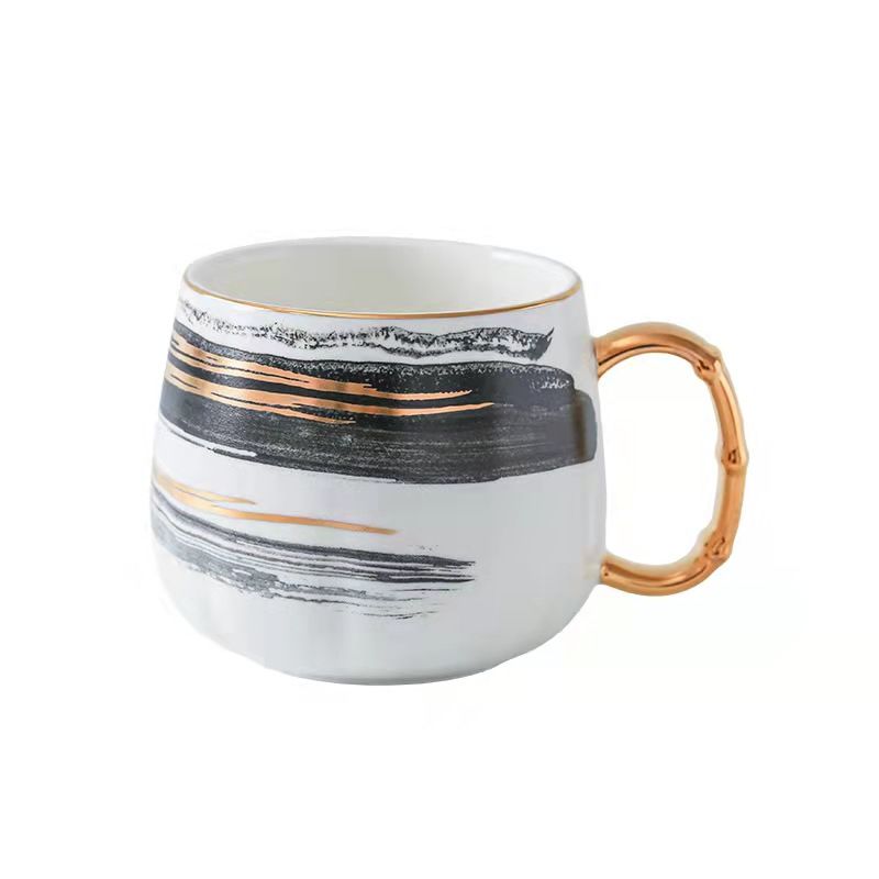 Ink painting series matte gold coffee cups, creative watercolor ink ceramic tea cups, mugs with ceramic plates Application Scenario