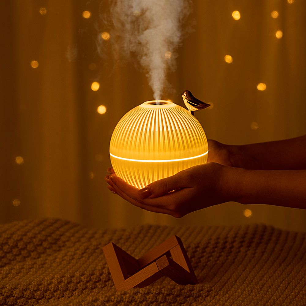 The new Lark humidifier features a creative, silent USB home ambient light and a large-capacity office humidifier for cute pets Specification image