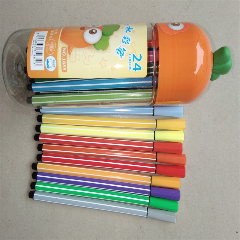 水彩颜料一般有四种：干水彩颜料；湿水彩颜料片；管装膏状水彩颜料；瓶装液体水彩颜料。详情图11