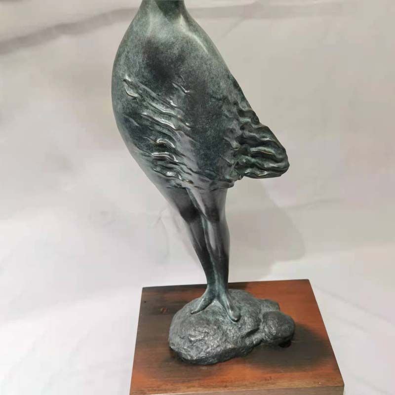 Abstract Fine Copper Carving Blow Di Girl Office Home Living Room Indoor Copper Decoration Soft Furnishings Modern Gift Gifts Application Scenario