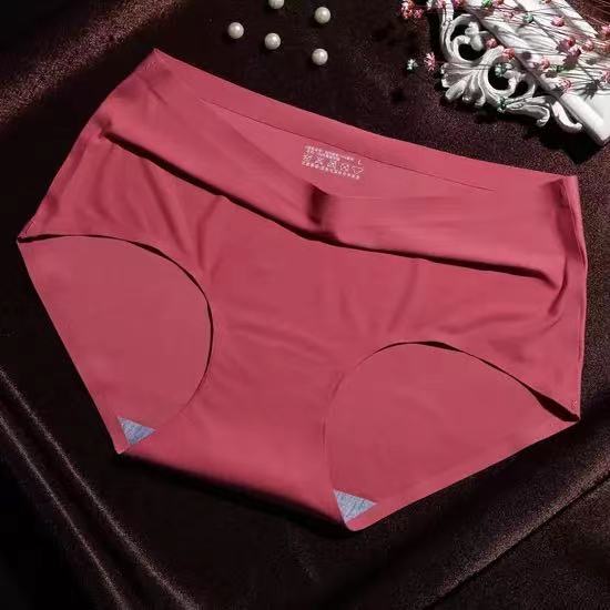 Seamless Underwear Women's Cotton Antibacterial Graphene Summer Middle Waist Little Girls Cotton Thin Japanese Triangle Shorts Head 1235