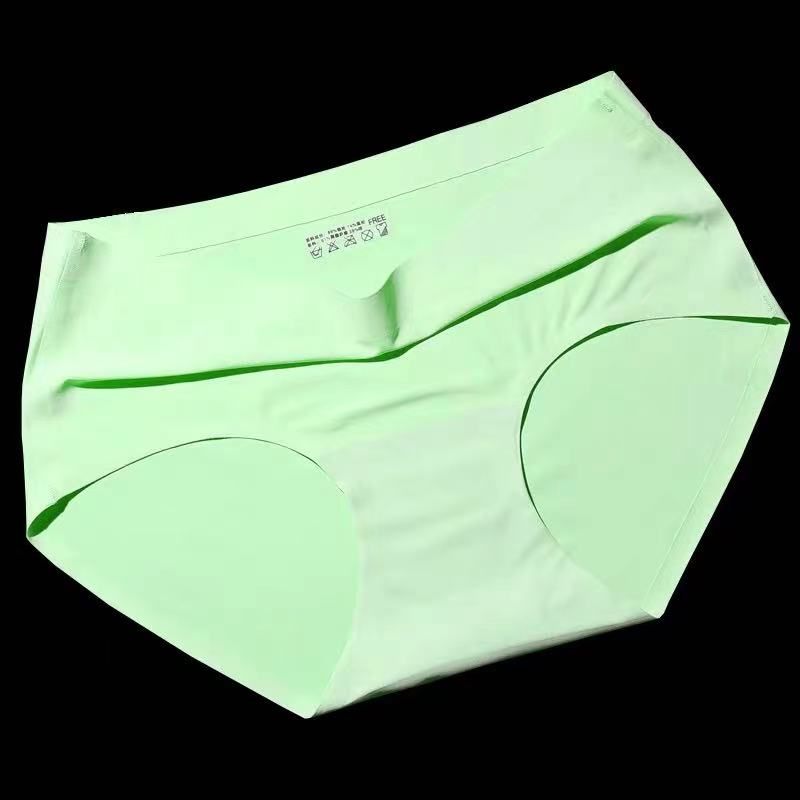 Seamless Underwear Women's Cotton Antibacterial Graphene Summer Middle Waist Little Girls Cotton Thin Japanese Triangle Shorts Head 1236