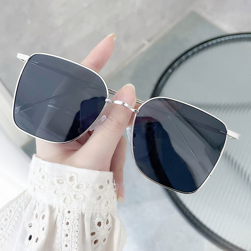 2021年金属方形大框时尚太阳镜大脸素颜抖音网红同款墨镜跨境眼镜详情图2