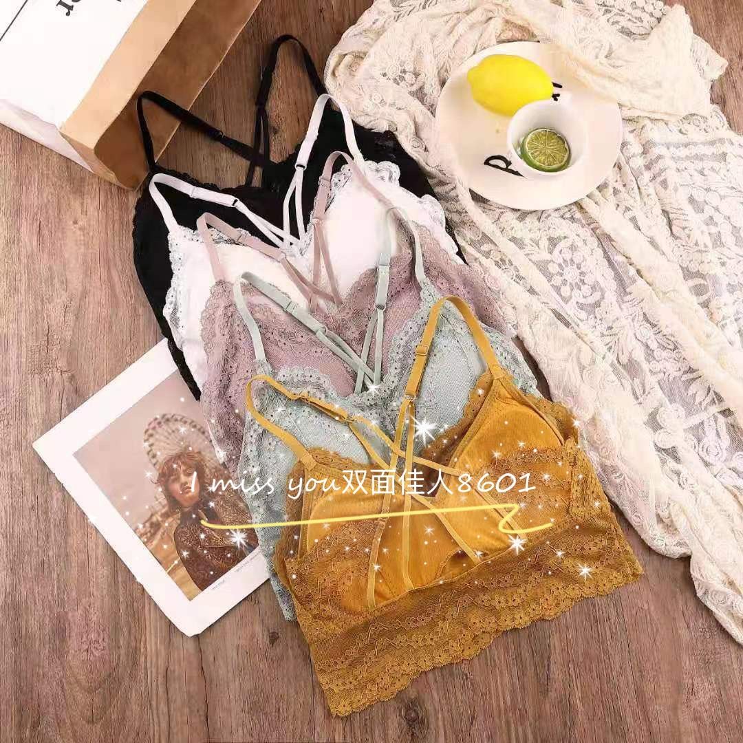"Beautiful back underwear, women's vest, Internet celebrity bestseller, small chest gathering, small halter, thin strapless one-piece bra, summer chest wrap 2