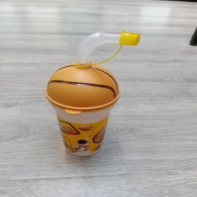 Direct sales new convenient 100 large capacity clamshell plastic sports water cup portable leakproof tea cup outdoor student water cup 15 full figure