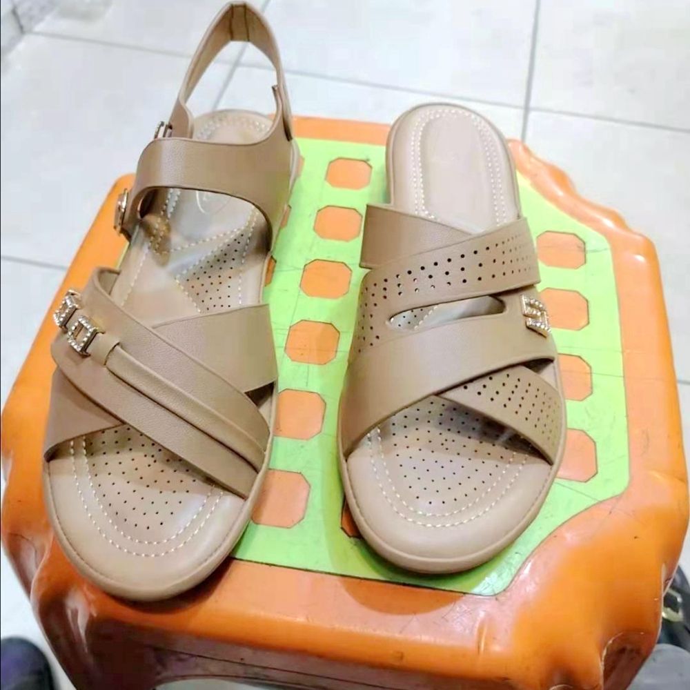 Guangdong Zhiyuan Shoes High-Quality Women's Shoes High Heels Sandals Fashion Temperament Women's Shoes Single Shoe M13