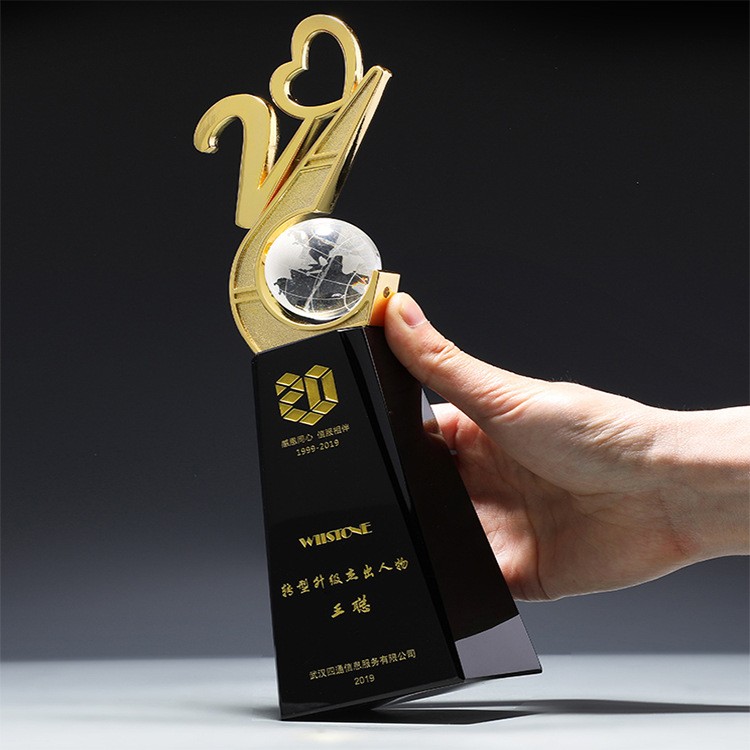 Crystal glass, number 5, metal trophy, custom crystal, creative engraving, 10 years, 30 years, 10 years, 20 weeks, 30 years, 20 years detail image 4
