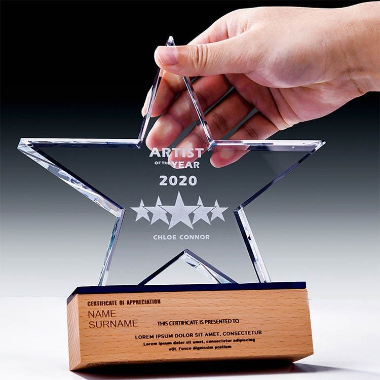 Customized crystal glass five-pointed star crystal trophies, creative engraving, outstanding employee MEDALS, competition souvenirs production detail image 2