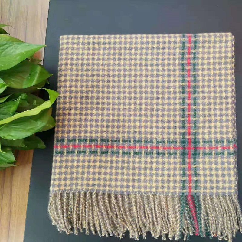 马车图案超大提花方形围巾17马车图案超大提花方形围巾22