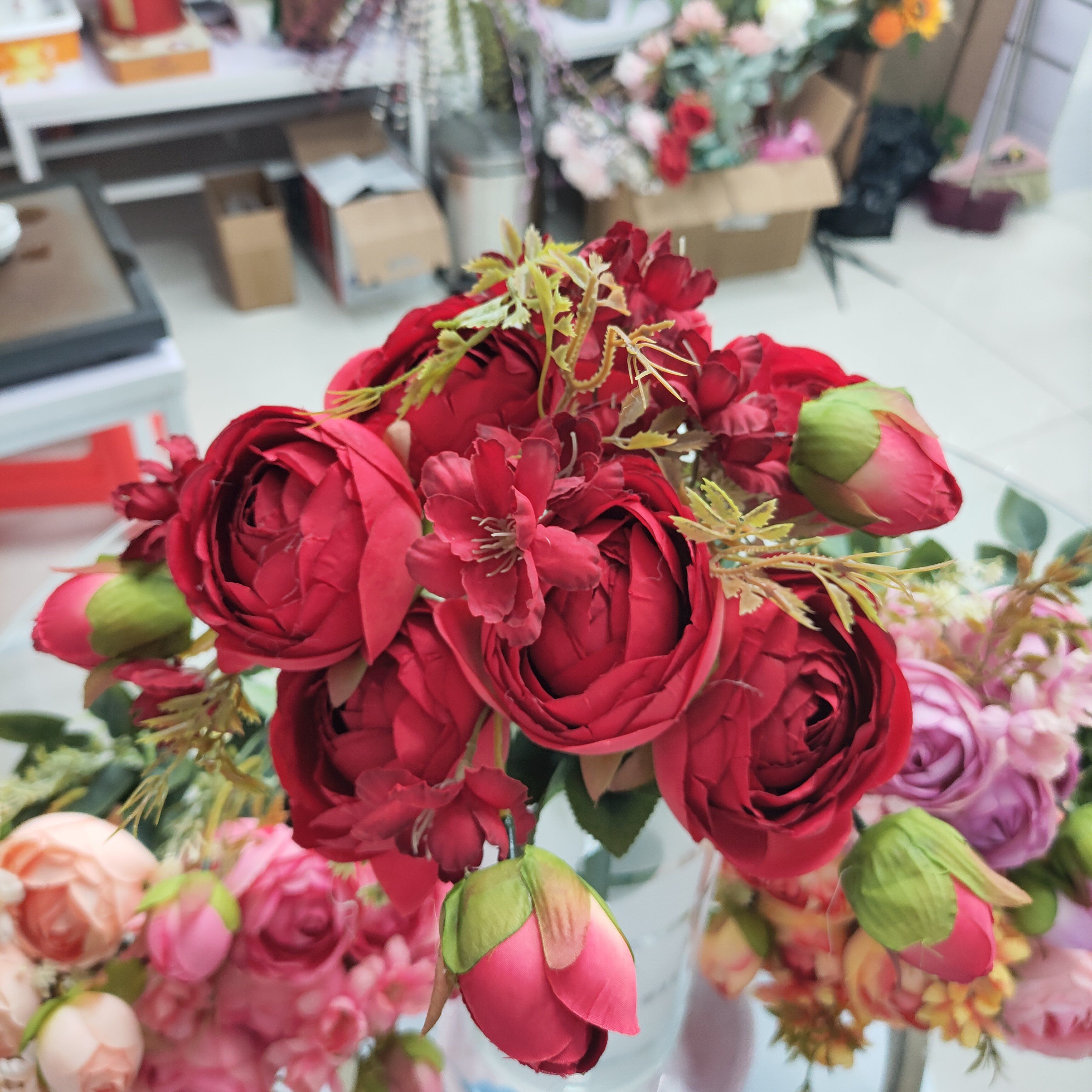 11 large tea rose bud red artificial flowers from Chengyu, Yiwu City
