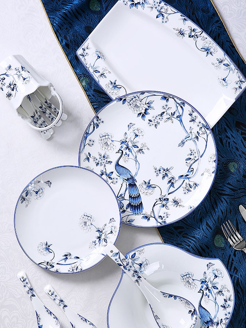 Ceramic tableware evening plate set, set bowl, gift bowl, bone China bowl, tableware, medium tableware set, dare to be bone China tableware set, rice bowl set, new Chinese style peacock picture blue and white bone China plate detail image 6