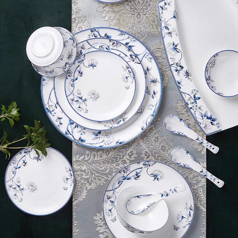 Ceramic tableware evening plate set, set bowl, gift bowl, bone China bowl, tableware, medium tableware set, dare to be bone China tableware set, rice bowl set, new Chinese style peacock picture blue and white bone China plate detail image 5