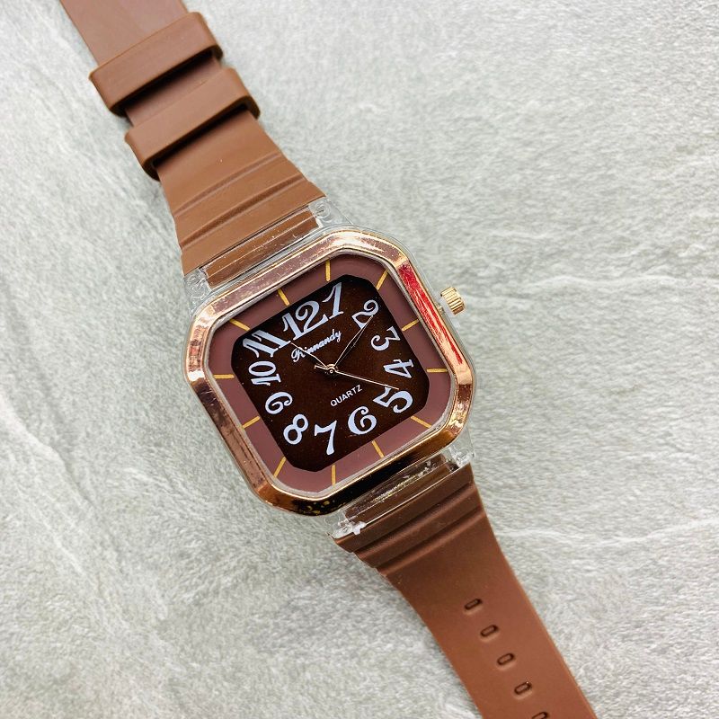The new Korean-style quartz watch for women is a creative and simple square-shaped student wristwatch that has become a hit on Instagram Specification image