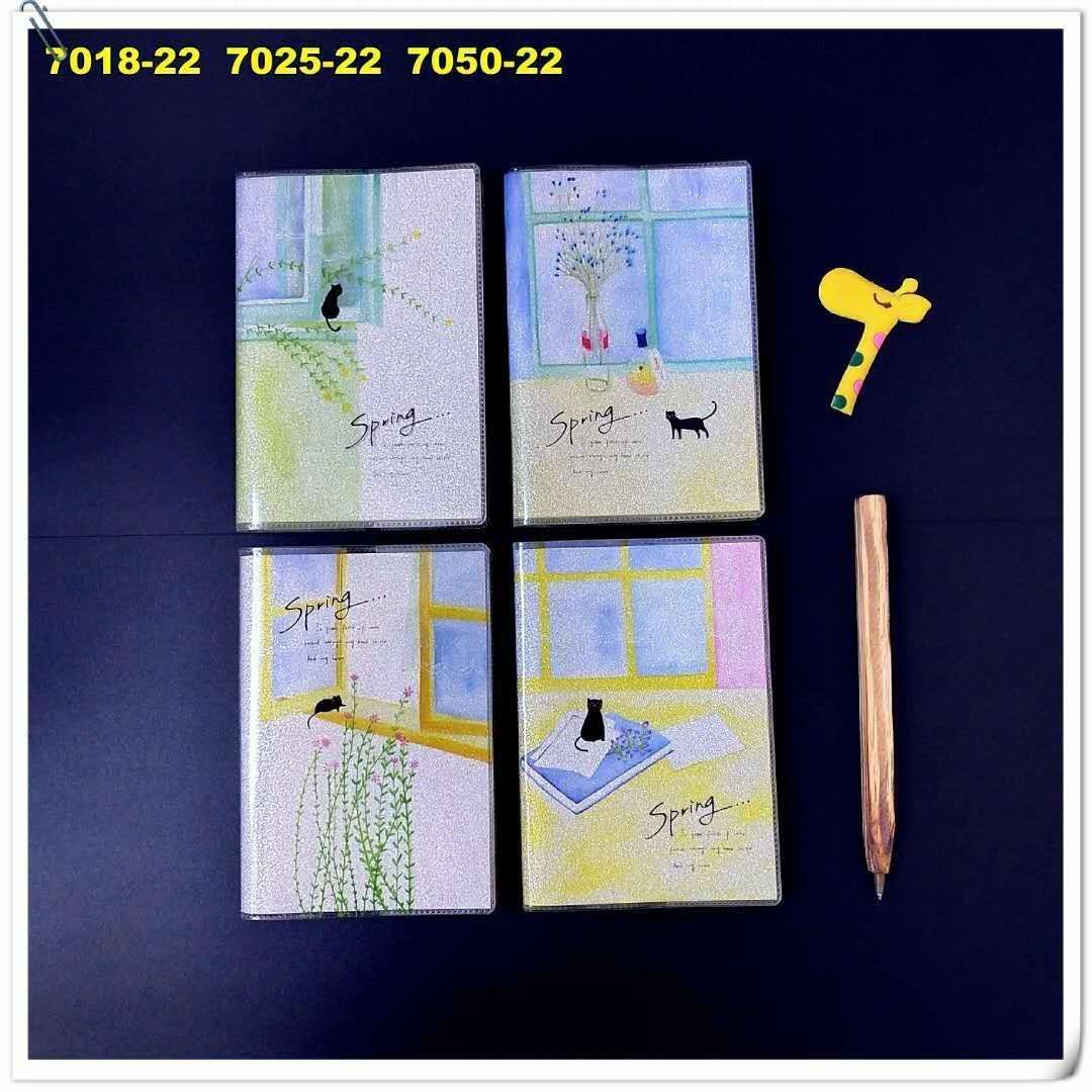 A5胶套本，封面图案混装，内心黄色纸张80克，68张