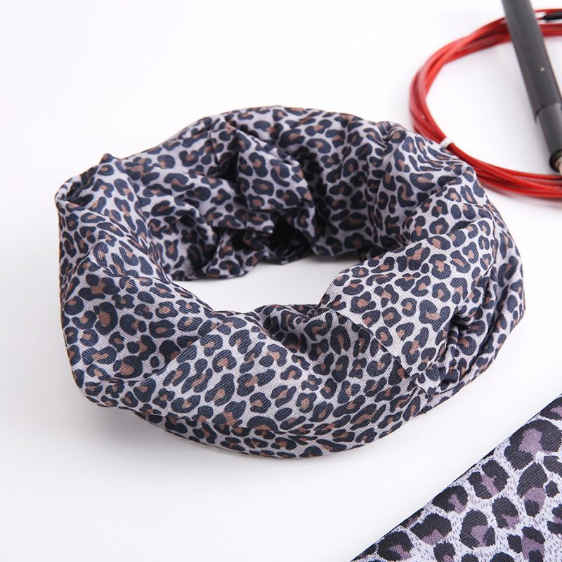 Jian 'ai Siyuan Outdoor Versatile seamless headscarf, multi-functional cycling mask, neck scarf, anti-sweat strap, sun protection and wind protection, wholesale in stock Application Scenario