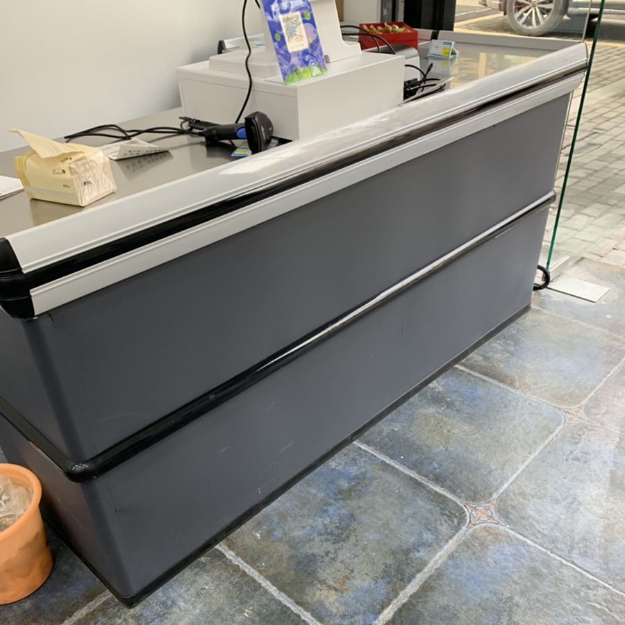 Supermarket checkout counter, fresh vegetable store checkout counter, Cashier desk Application Scenario