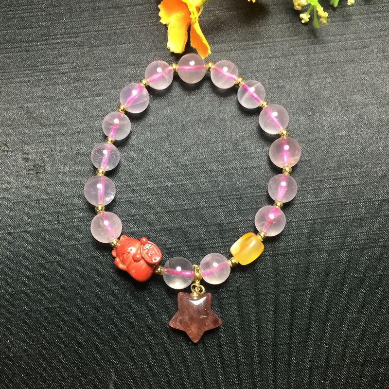 Bright crystal jewelry, strawberry crystal Emperor Cat amber, strawberry crystal five-pointed star small pendant bracelet, strawberry crystal bracelet details Picture