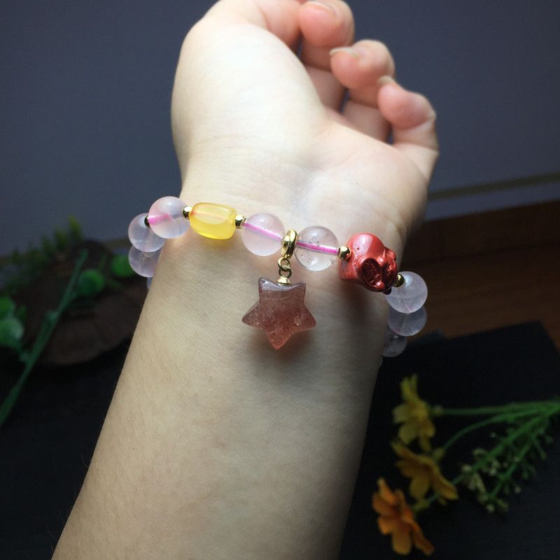 Bright crystal jewelry, strawberry crystal Emperor Cat amber, strawberry crystal five-pointed star small pendant bracelet, strawberry crystal bracelet Specification image