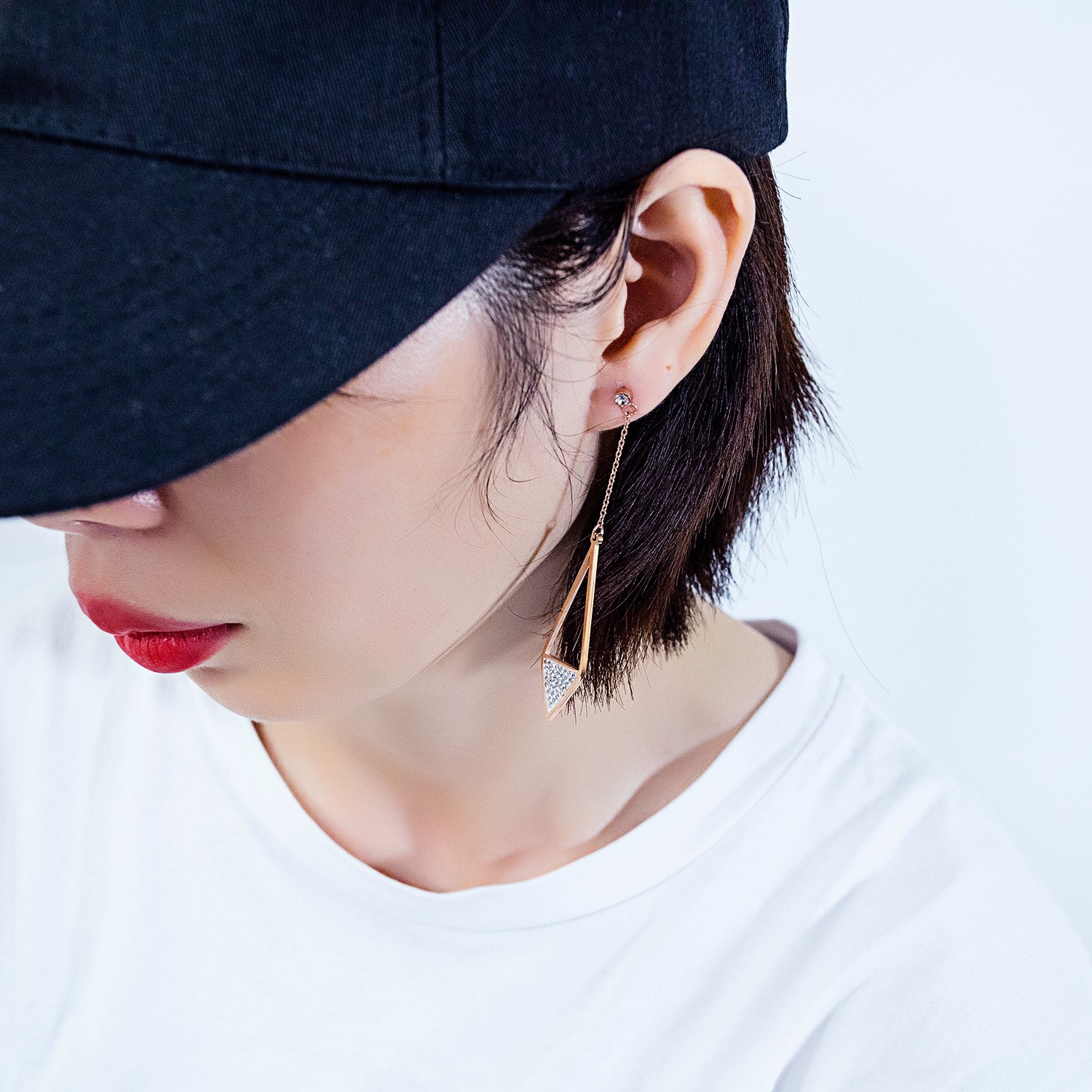 OPK Japanese and Korean fashion earrings Titanium steel women's stud earrings Zircon diamond Full diamond earrings Women's versatile tassel earrings detail image 5
