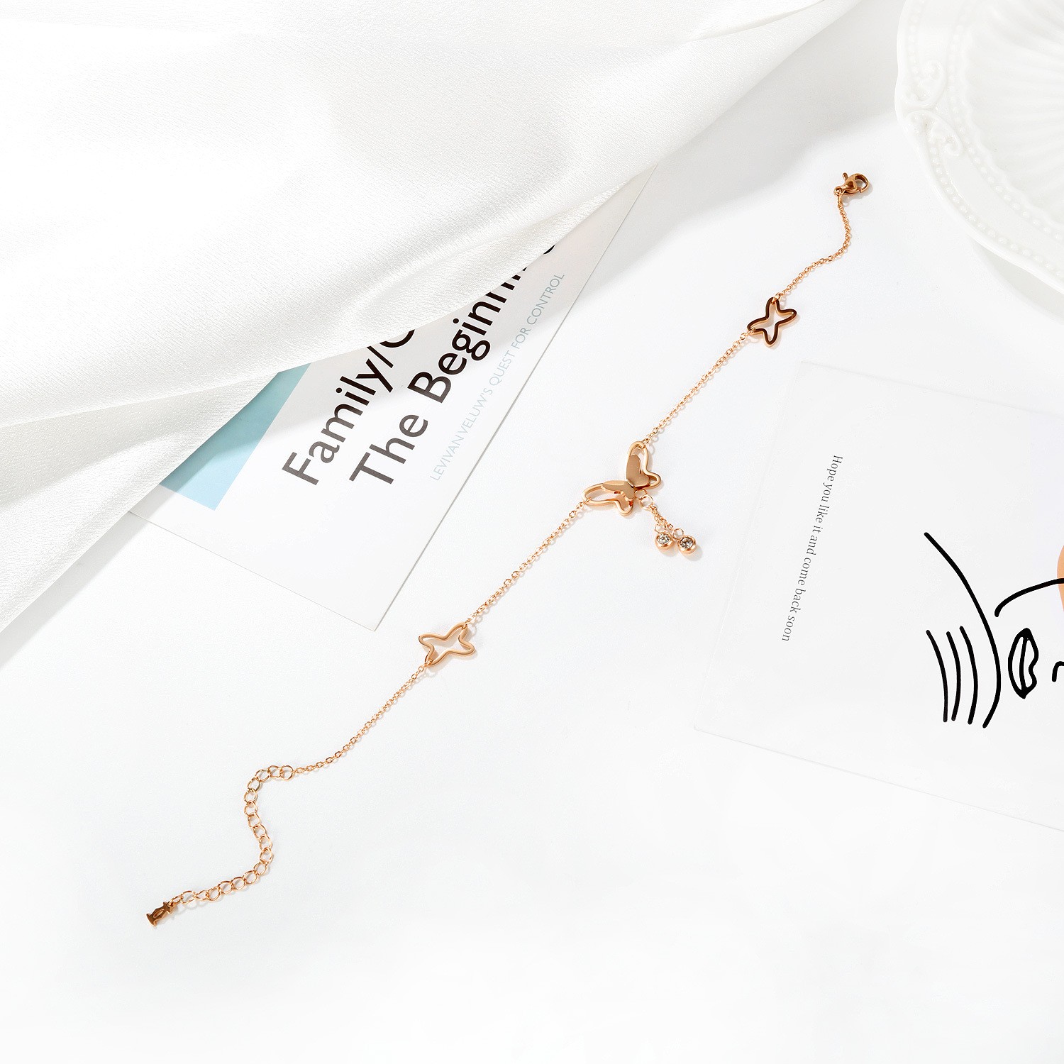 Summer accessories: Beautiful rose gold-plated fashionable anklets wholesale, exquisite bow and diamond-encrusted zircon anklets detail image 2