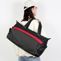 新款干湿分离健身包女行李包旅行包手提休闲大容量瑜伽包定制LOGO