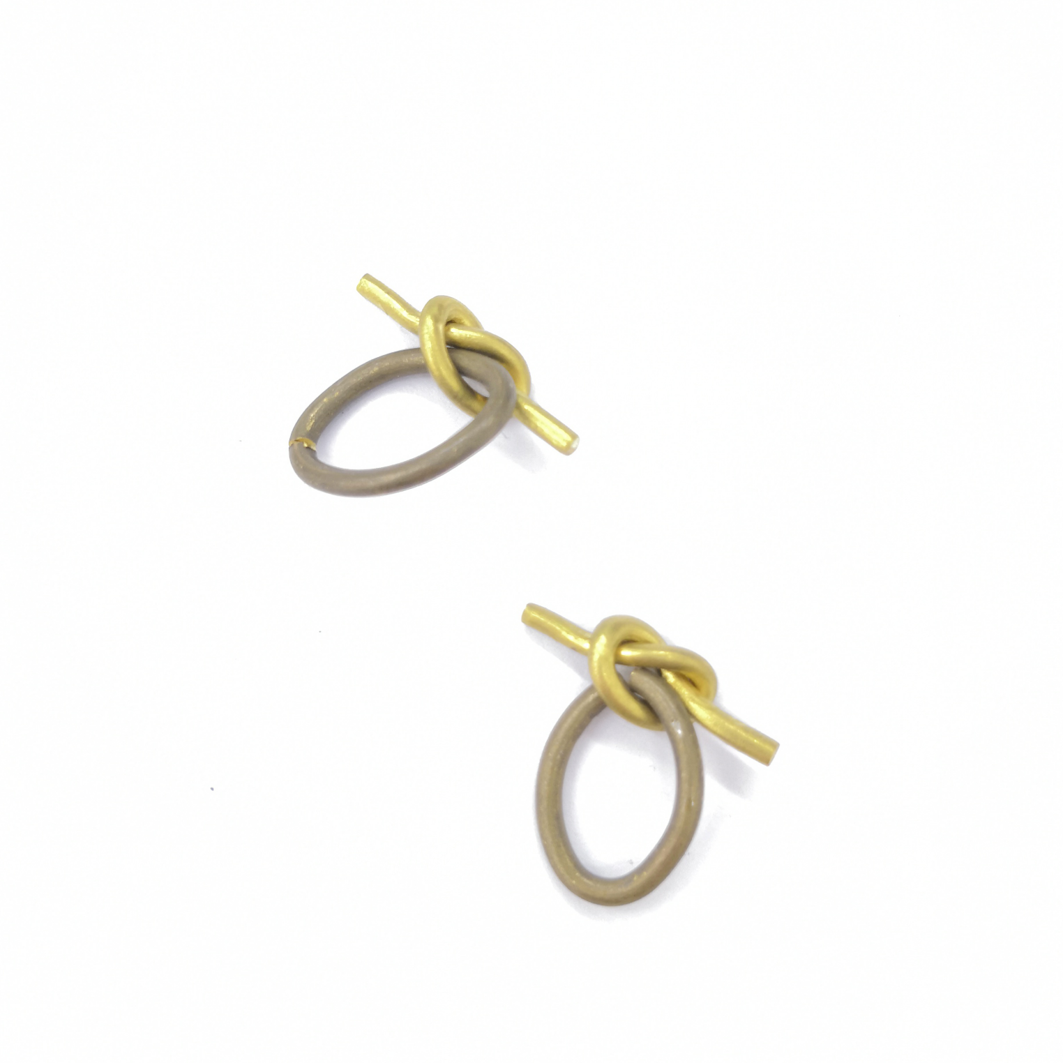 SW01687 round copper wire oval knotting ring