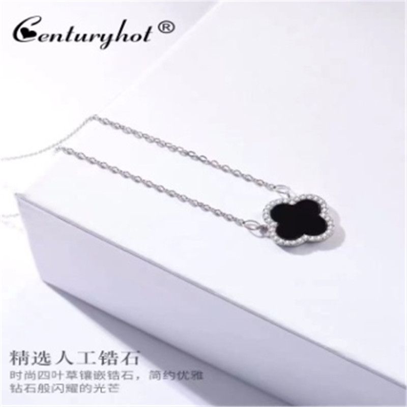 带钻黑玛瑙四叶草项链简约时尚