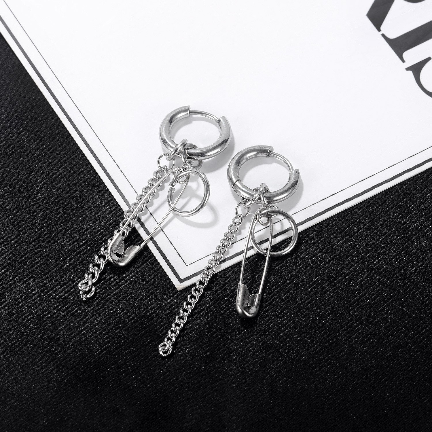 Men's and women's Hong Kong-style fashionable classic circular long chain trendy titanium steel earrings and pendants 2021 new style detail image 3