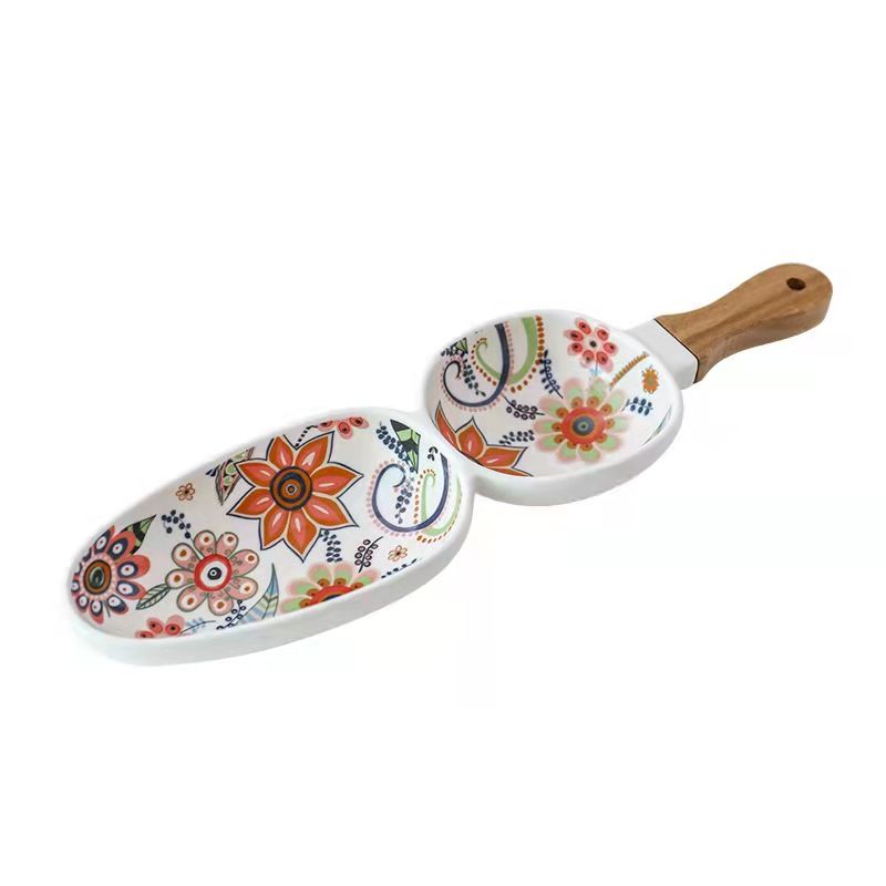 Butterfly Love Flower Series high-temperature matte glaze mid-color creative ceramic tableware, Acacia wood handle ceramic plate for home use Application Scenario