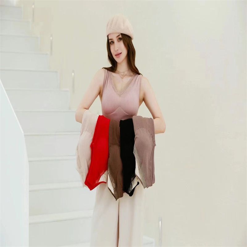Women's Summer Invisible Comfortable Sexy Thin Wedding Dress Breast Patch Female Rabbit Ears Flesh Color 443