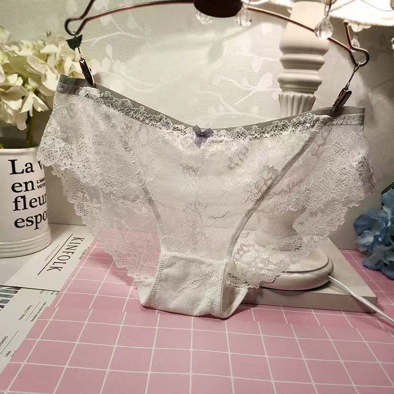 Women's Seamless Underwear Cotton Antibacterial Graphene Summer Middle Waist Little Girls Cotton Thin Japanese Triangle Shorts K113