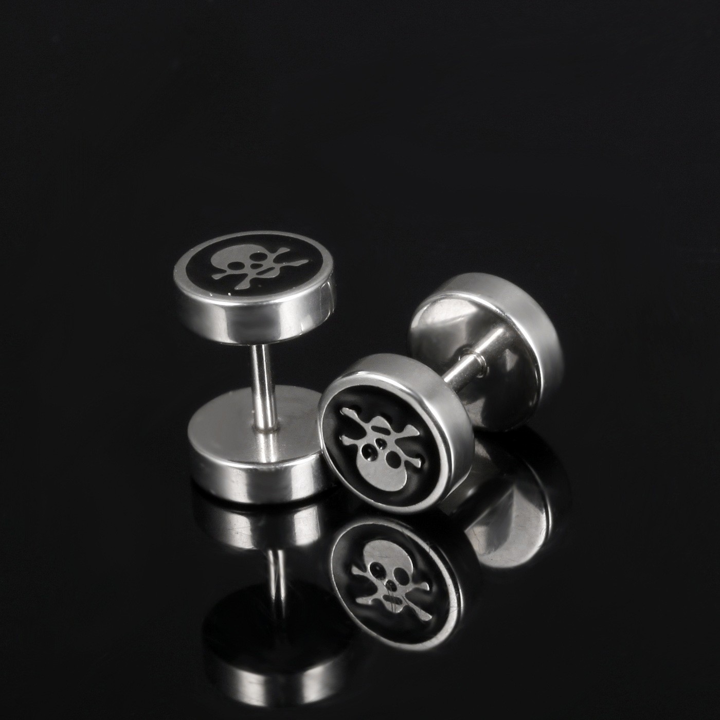 Wholesale of Halloween men's titanium steel ear studs, flat round oil-dripping skull ghost head earrings and accessories detail image 3