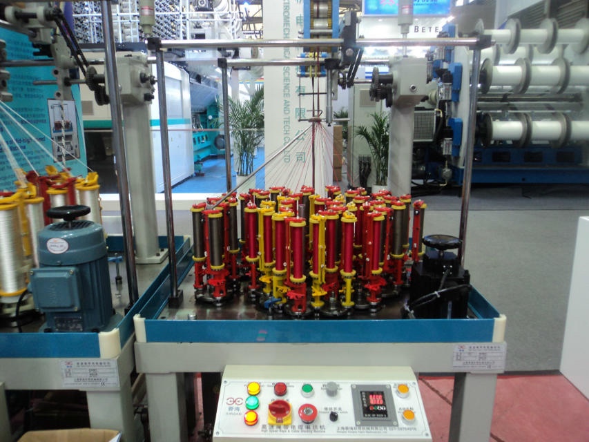 高速编织机46锭子母带一个头高速编织机详情图1