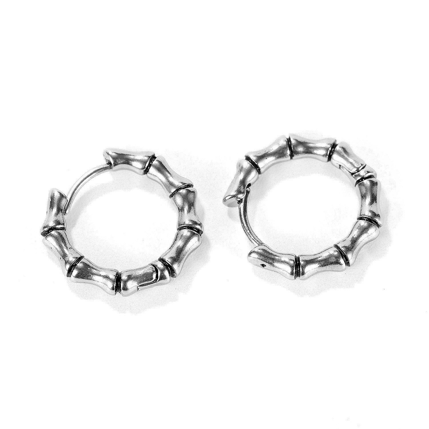 Japanese and Korean retro trend men's titanium steel earrings, individual hip-hop simple bamboo joint fashionable earrings factory direct sales detail image 1