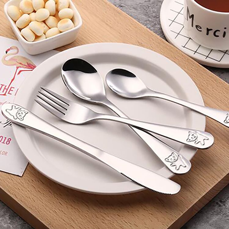 现货不锈钢西餐具镀金边中东款式刀叉勺2021流行款式小熊图案勺子
