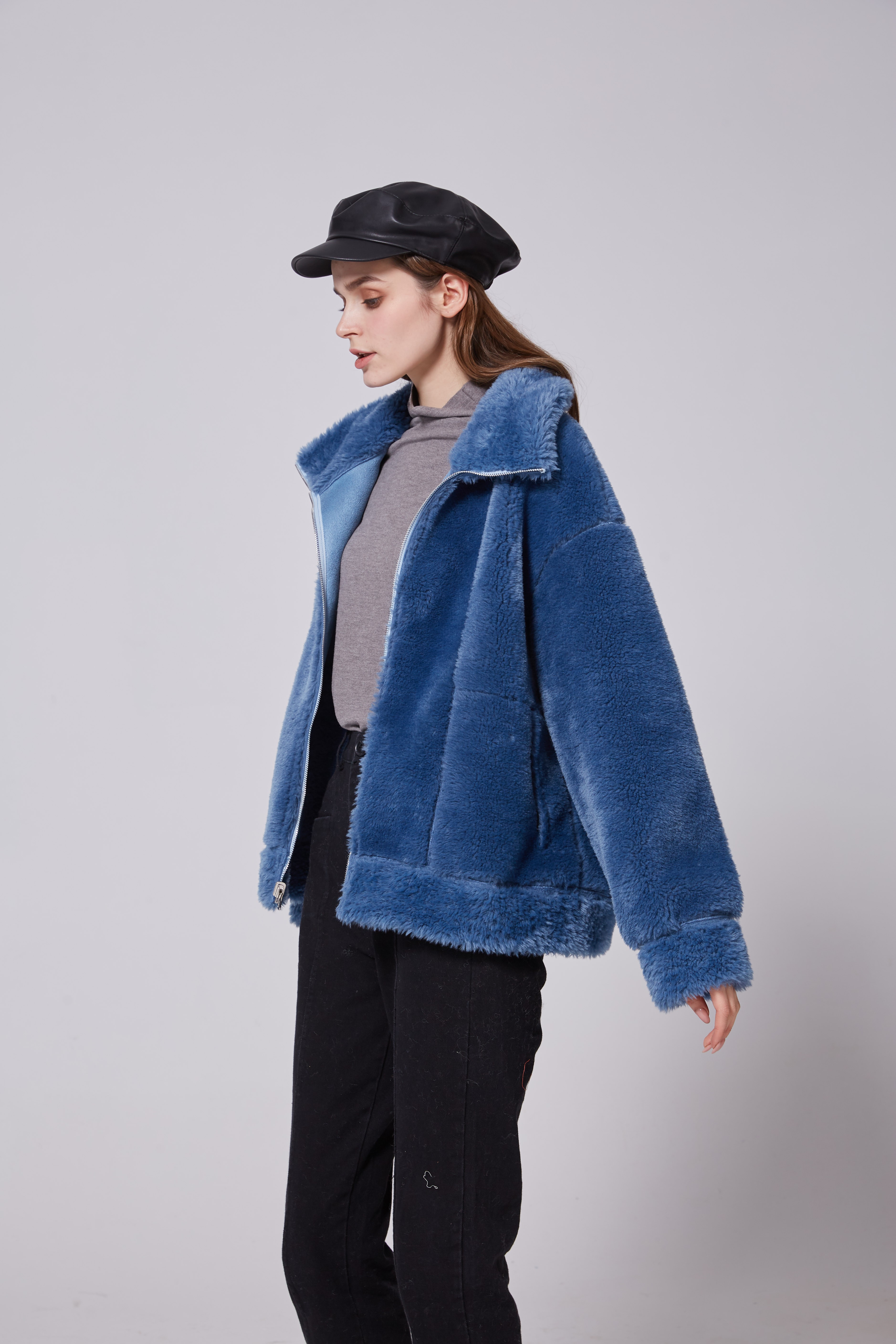 The best-selling fashionable and casual women's clothing faux fur short jacket in 2021 detail image 5