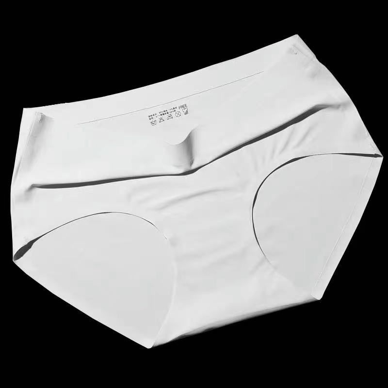 Women's Seamless Underwear Cotton Antibacterial Graphene Summer Middle Waist Little Girls Cotton Thin Japanese Triangle Shorts Head K037