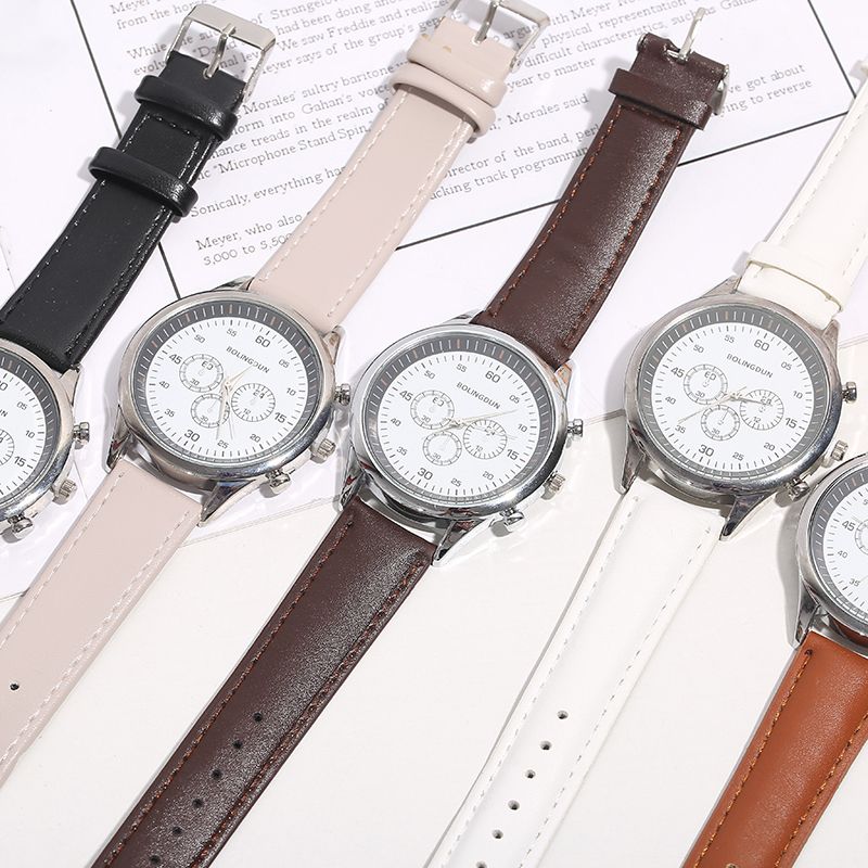 The new men's fashion watch with a leather strap, a simple digital dial quartz watch, and a European and American style business wristwatch details Picture