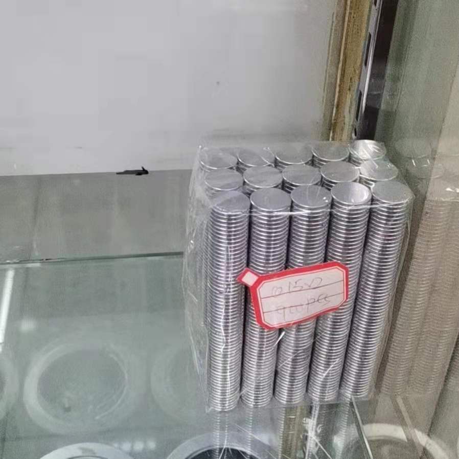 稀土永磁王钕铁硼强力小磁铁强磁吸铁石小磁石圆形磁铁9*1