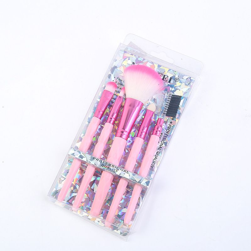Beginner's 5-diamond makeup brush set, complete makeup tools, eyeshadow, Internet celebrity set, eyebrow brush, blush, powder brush Application Scenario