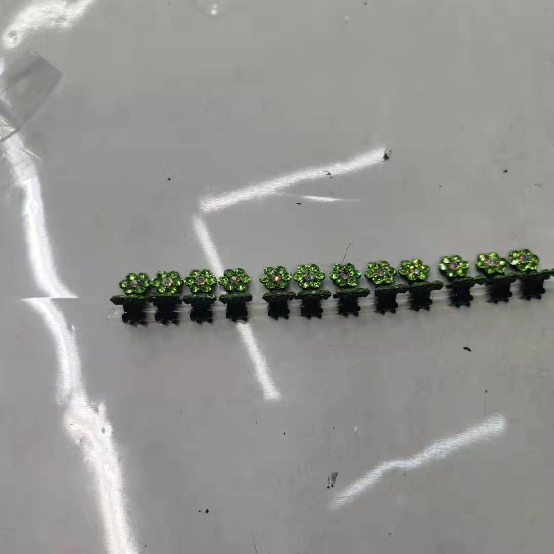 Special small butterfly a dozen 12 clips 013