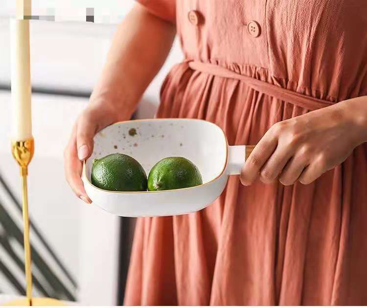 Gold dot retro gold edge ceramic tableware, acacia wood handle plates, steak plates, rice bowls, soup bowls and noodle bowls detail image 5