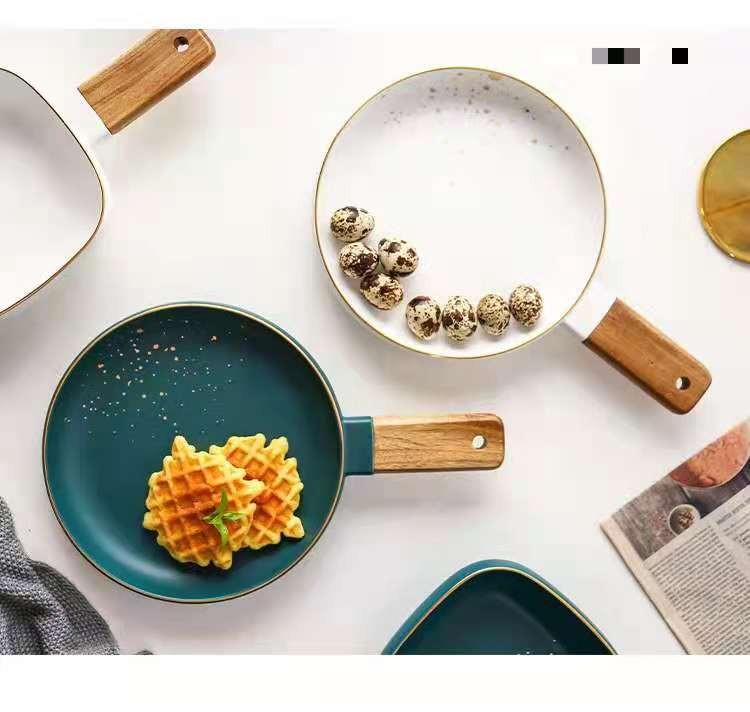 Gold dot retro gold edge ceramic tableware, acacia wood handle plates, steak plates, rice bowls, soup bowls and noodle bowls detail image 4