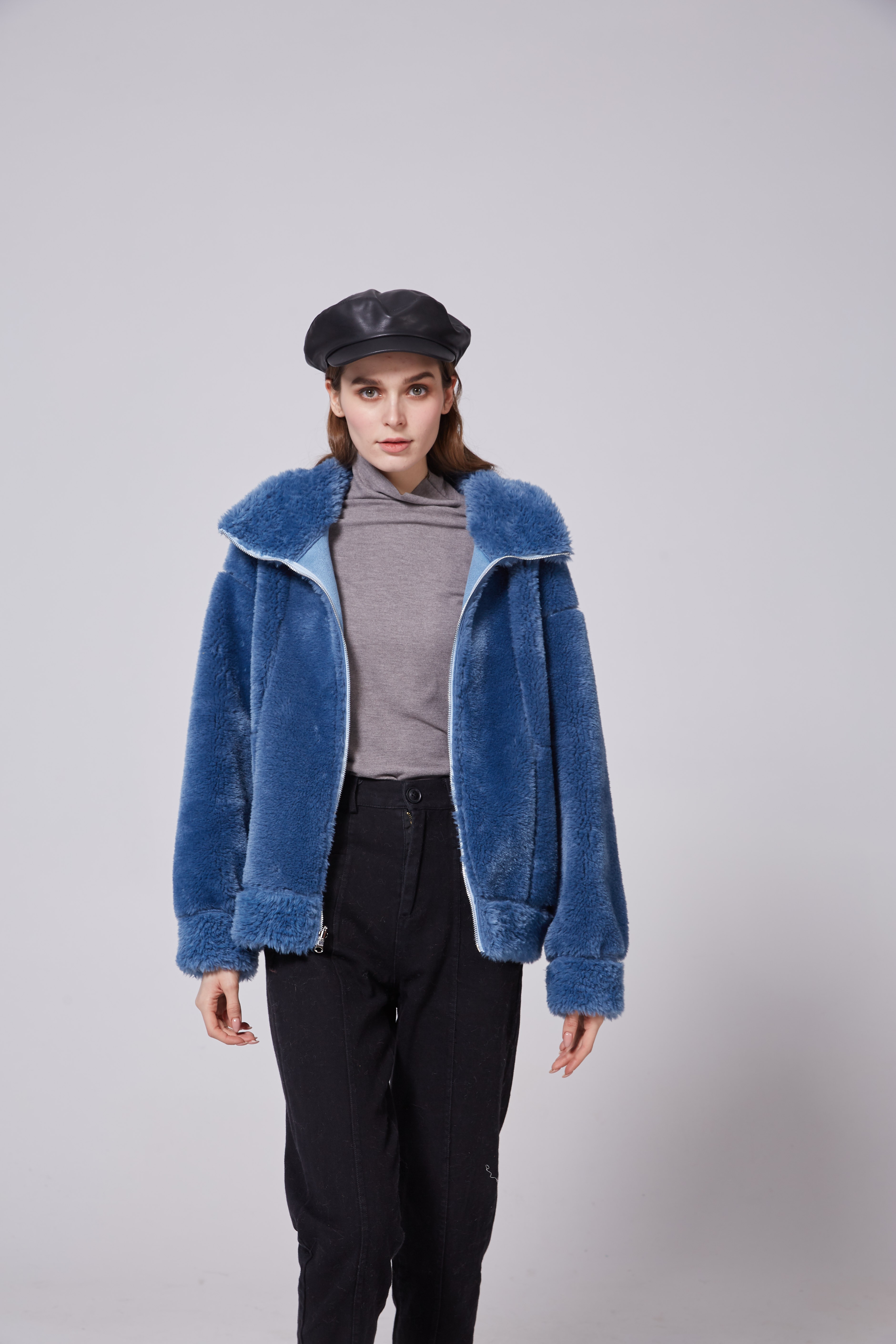 The best-selling fashionable and casual women's clothing faux fur short jacket in 2021 detail image 3