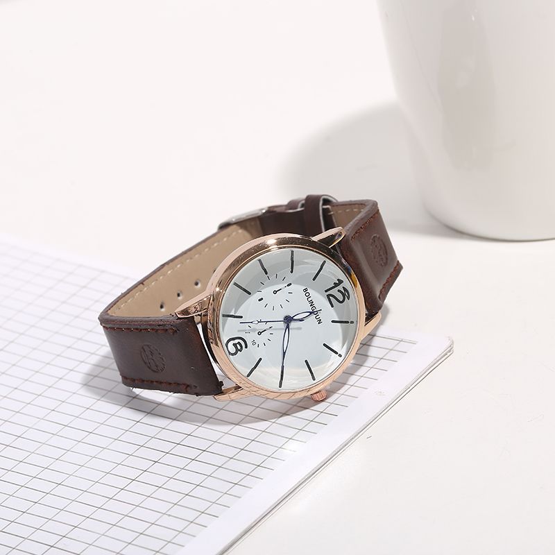 Wholesale of new Korean version men's waterproof business quartz watch, business simple leather strap sports fashion watch details Picture