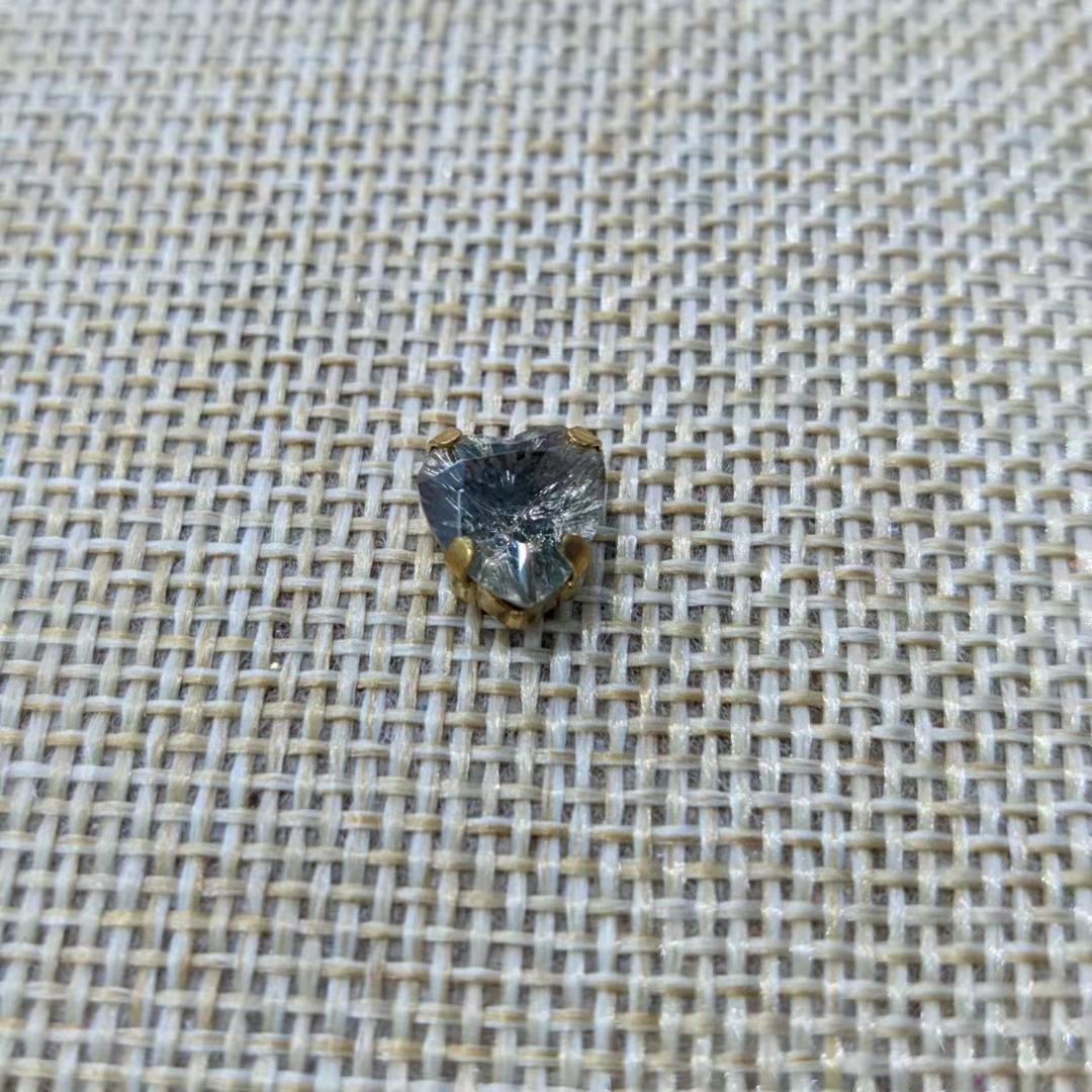 格瑞斯特水晶厂家直销穹底心形镶嵌水钻饰品配件