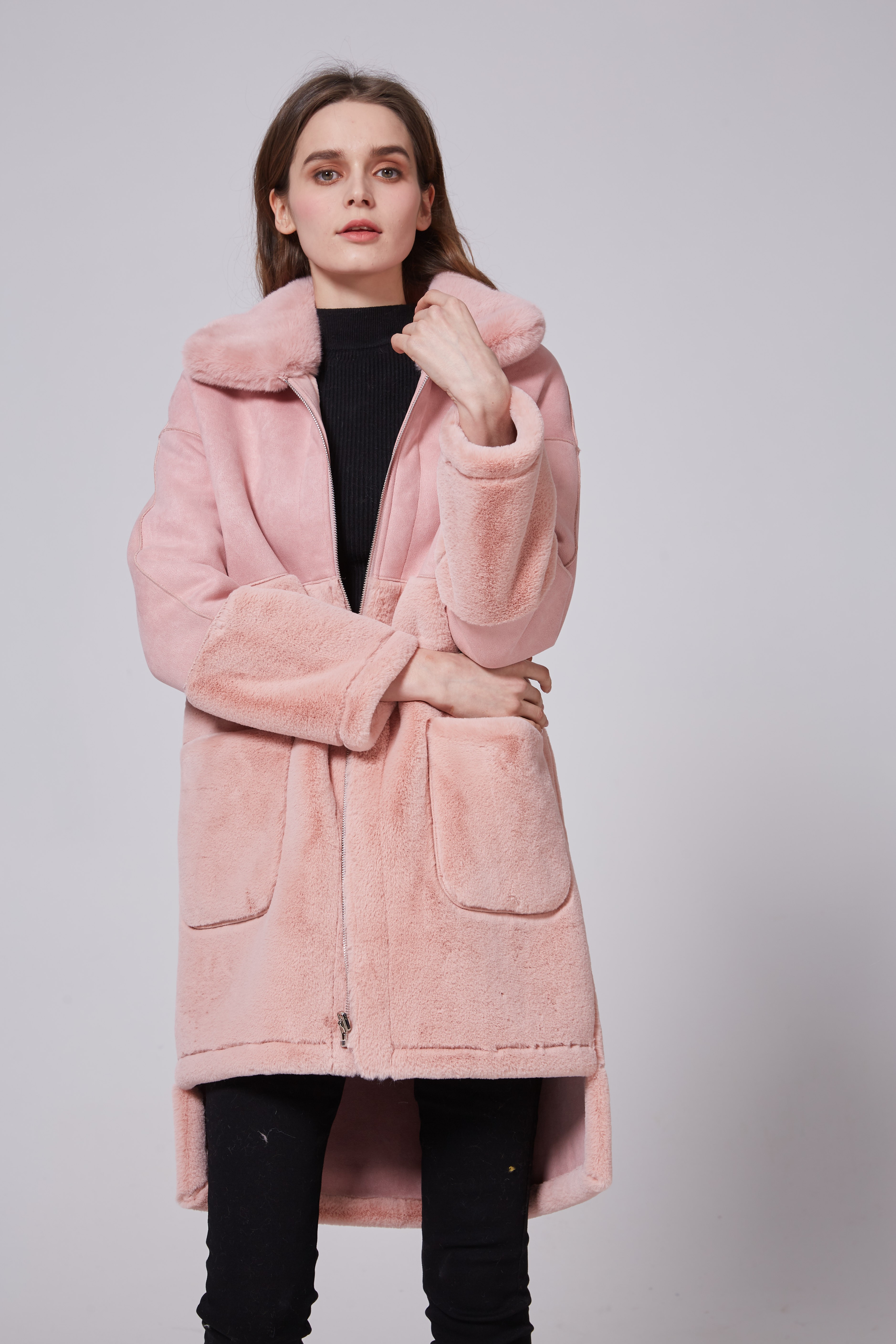 The 2021 trendy and fashionable casual women's rabbit fur long coat integrates fur and hair detail image 4