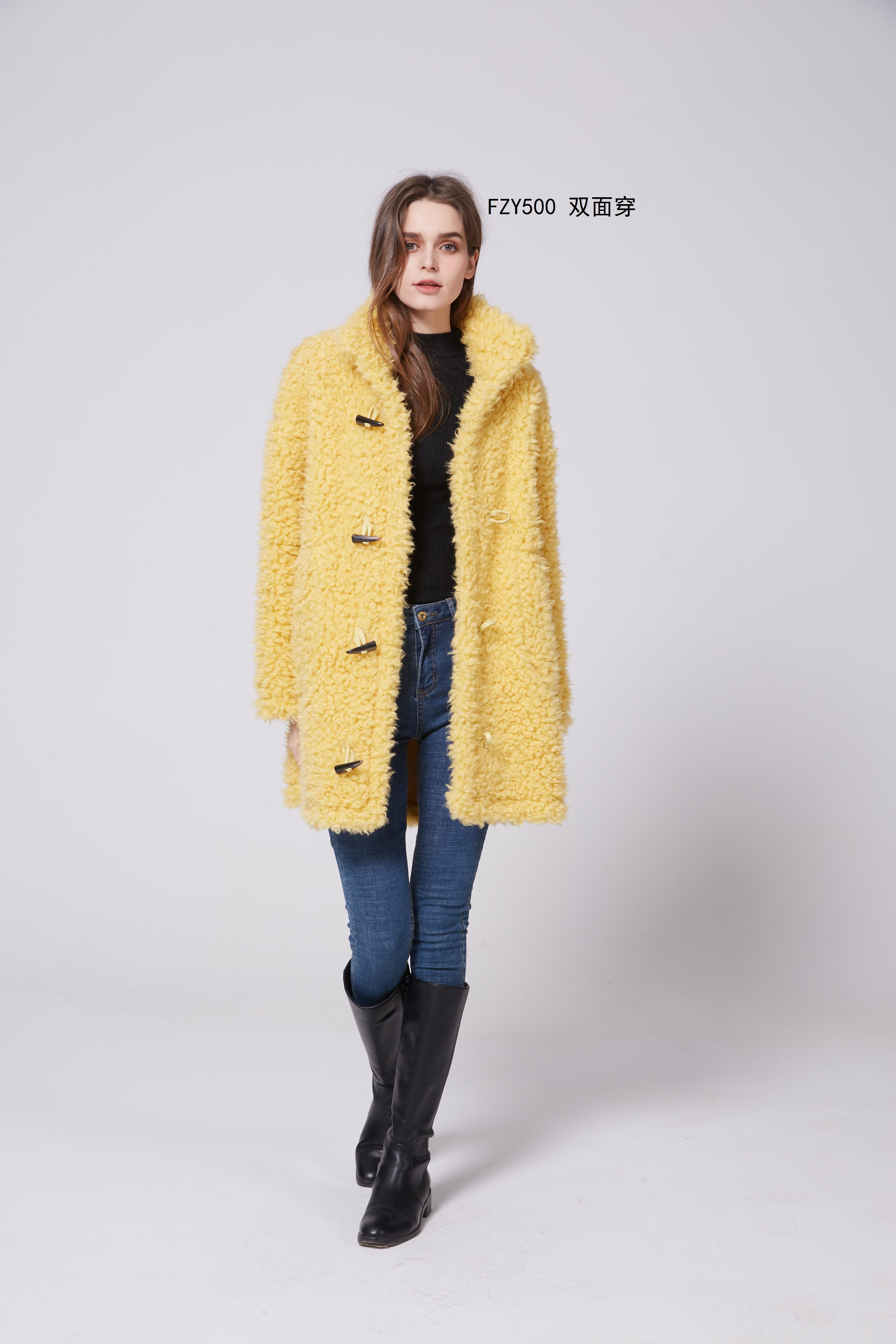 In 2021, a trendy and casual women's cashmere long coat with fur in one piece detail image 1